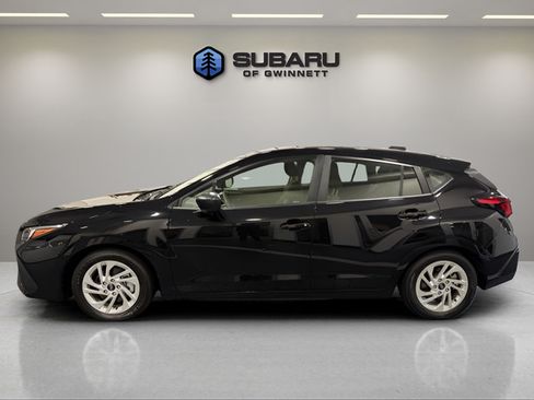 Used 2024 Subaru Impreza 2.0i w/ Popular Package #1 AWD/4WD image 2