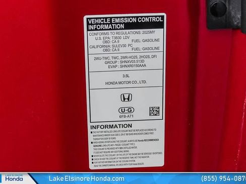 Certified 2025 Honda Pilot TrailSport image 31