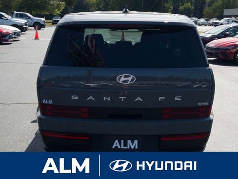 New 2026 Hyundai Santa Fe SE image 6