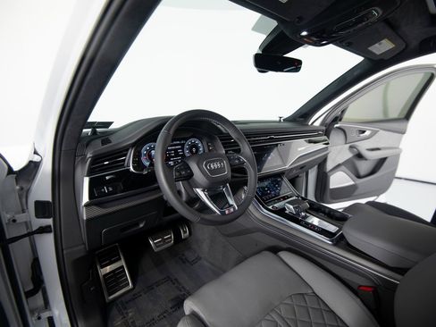 Used 2025 Audi SQ7 Prestige image 4