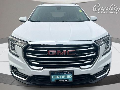 Used 2023 GMC Terrain SLT image 10
