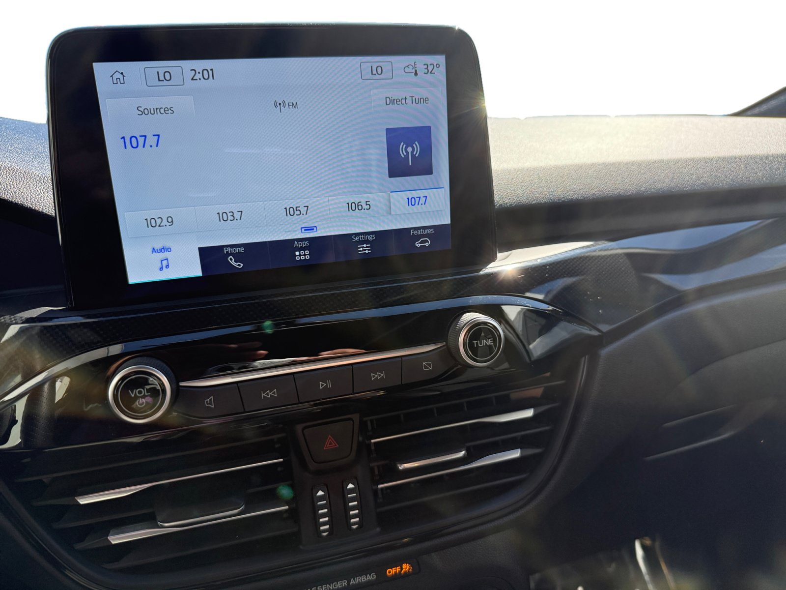 Certified 2025 Ford Escape ST-Line FWD image 12