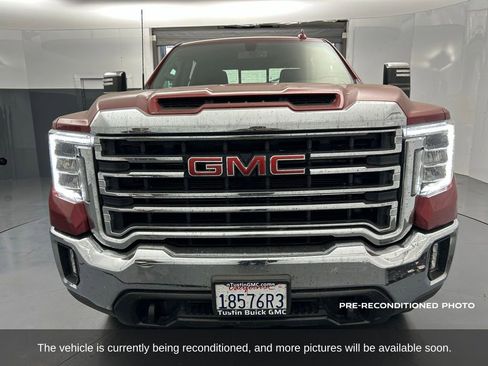 Used 2023 GMC Sierra 2500 SLT w/ SLT Convenience Package image 9
