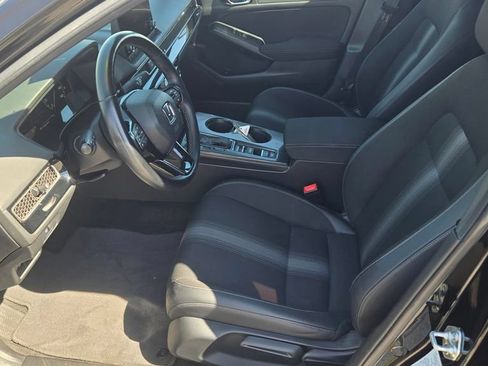 Used 2025 Honda Civic Sport image 14