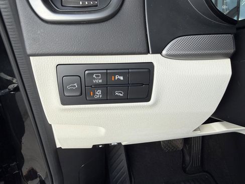 Used 2023 MAZDA CX-9 Signature image 12