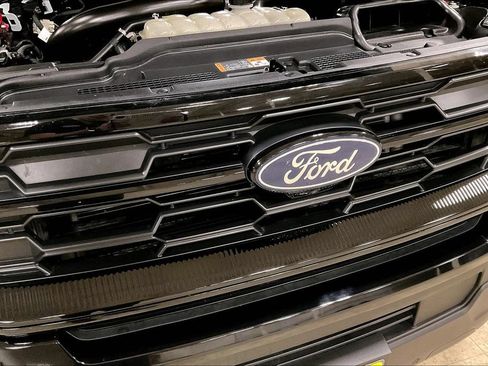 Certified 2025 Ford Expedition Max Active AWD/4WD image 31