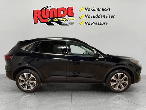 Used 2024 Ford Escape Platinum AWD/4WD image 7