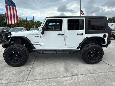 Used 2015 Jeep Wrangler Unlimited Sport w/ Quick Order Package 24S AWD/4WD image 10