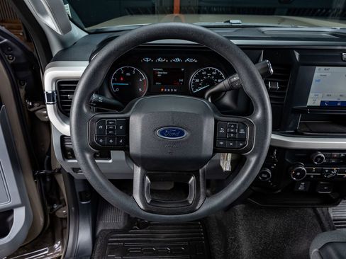 Used 2026 Ford F350 XLT image 19
