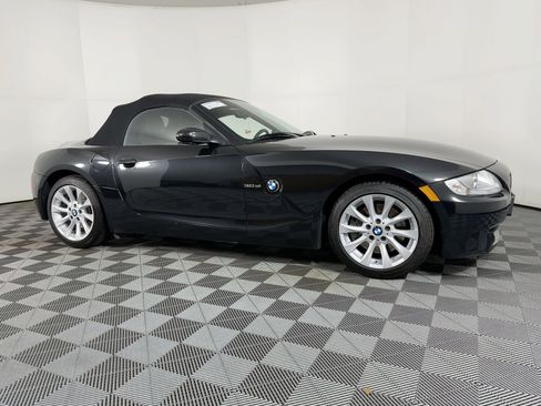 Used 2008 BMW Z4 3.0si image 5