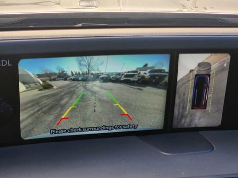 New 2025 Lincoln Nautilus Premier image 22