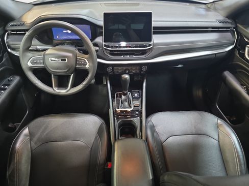 Used 2023 Jeep Compass High Altitude AWD/4WD image 10