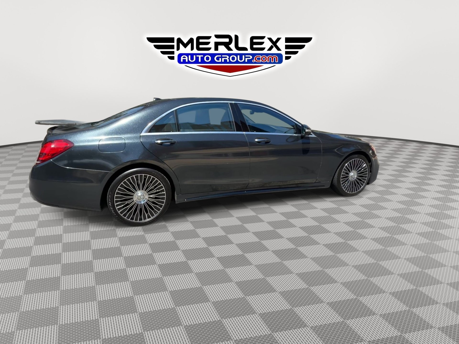 Used 2019 Mercedes-Benz S 560 4MATIC Sedan image 9
