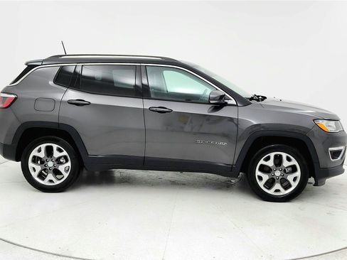 Used 2018 Jeep Compass Limited w/ Navigation Group FWD image 6