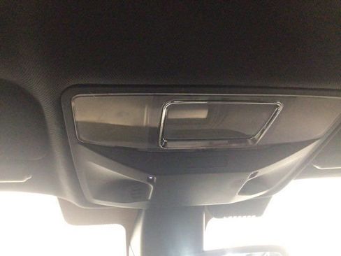 Used 2015 Jaguar F-TYPE Coupe RWD image 13
