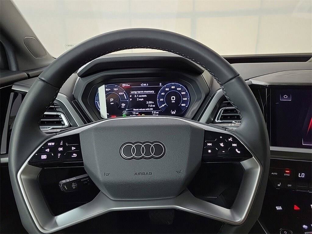 Used 2024 Audi Q4 e-tron Premium AWD/4WD image 44