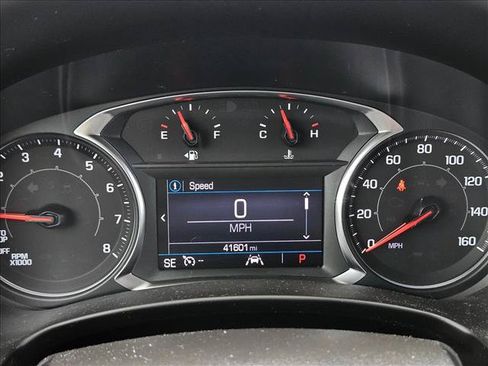 Used 2023 GMC Terrain SLE FWD image 10