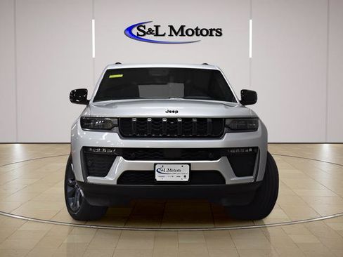 New 2026 Jeep Grand Cherokee Limited AWD/4WD image 5