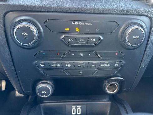 Certified 2020 Ford Ranger XLT w/ Equipment Group 301A Mid image 43