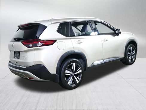Used 2021 Nissan Rogue Platinum AWD/4WD image 7