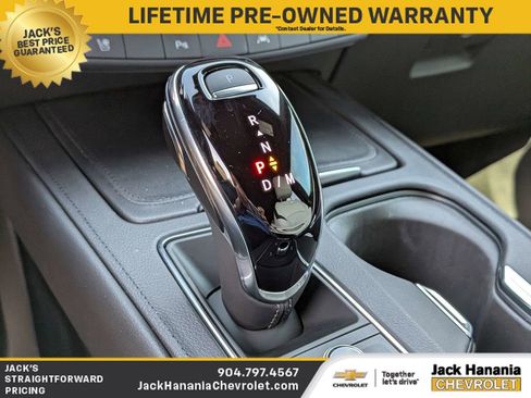 Used 2025 Cadillac XT4 Sport FWD image 23