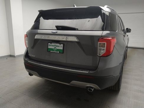 Used 2023 Ford Explorer Limited w/ Equipment Group 301A RWD image 7