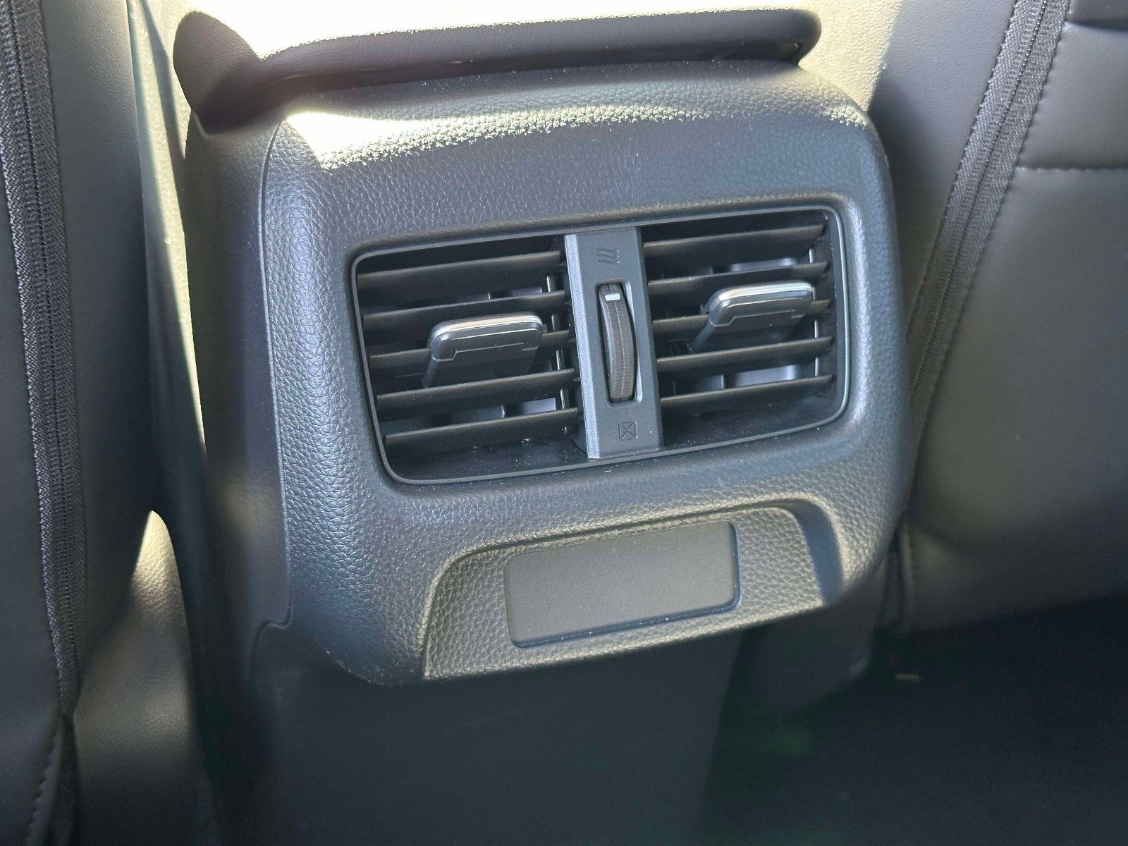 Used 2025 Acura ADX FWD image 15
