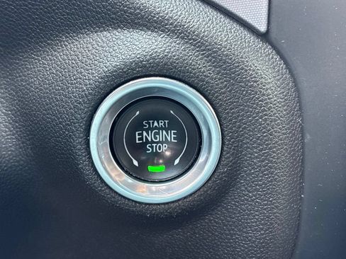 Used 2019 GMC Sierra 1500 SLT w/ SLT Premium Plus Package AWD/4WD image 26