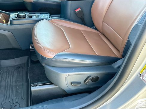 Certified 2022 Ford Maverick Lariat w/ Equipment Group 500A Standard image 18