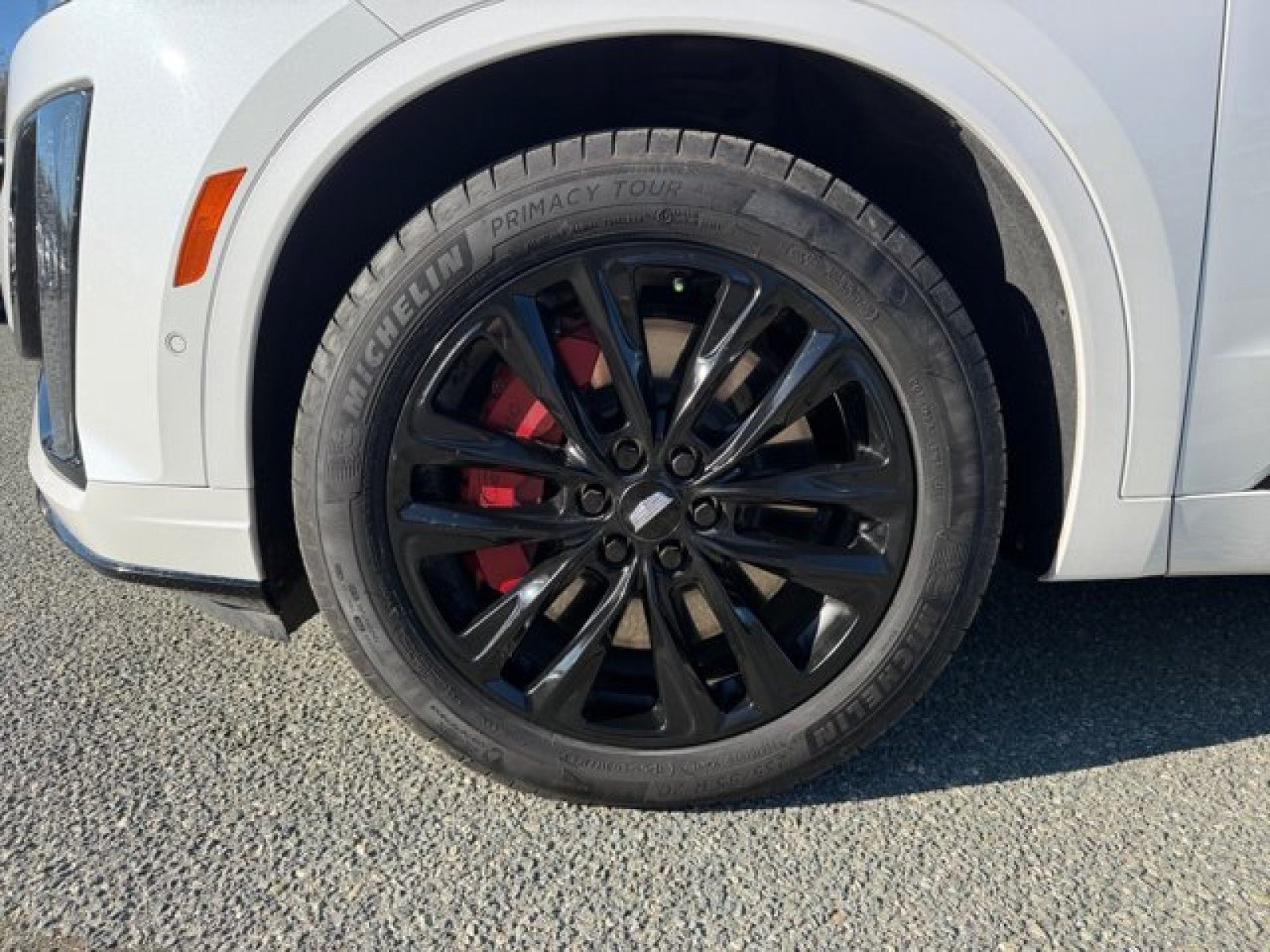 Used 2024 Cadillac XT6 Sport w/ LPO, Onyx Lite Package AWD/4WD image 9