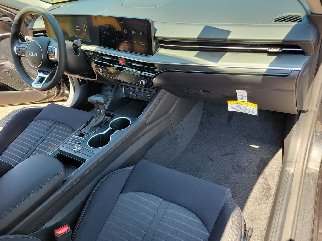 New 2026 Kia K5 LXS FWD image 13