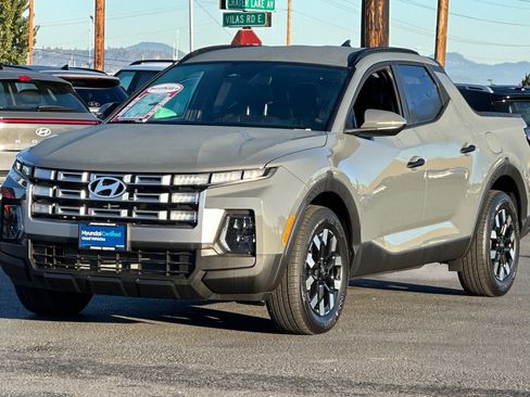 Certified 2025 Hyundai Santa Cruz SEL image 8