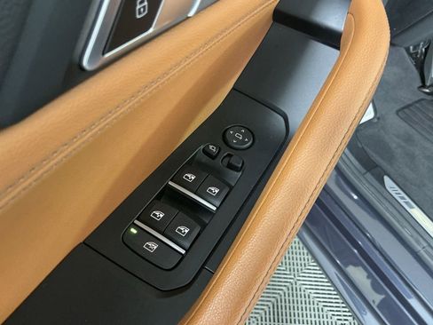 Used 2022 BMW X6 xDrive40i w/ Executive Package image 20