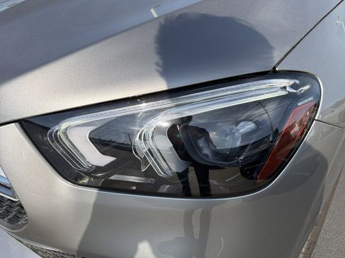 Used 2022 Mercedes-Benz GLE 350 w/ AMG Line Exterior image 6