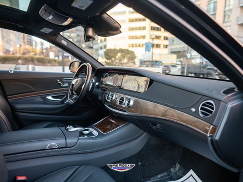 Used 2016 Mercedes-Benz S 550 4MATIC Sedan image 15