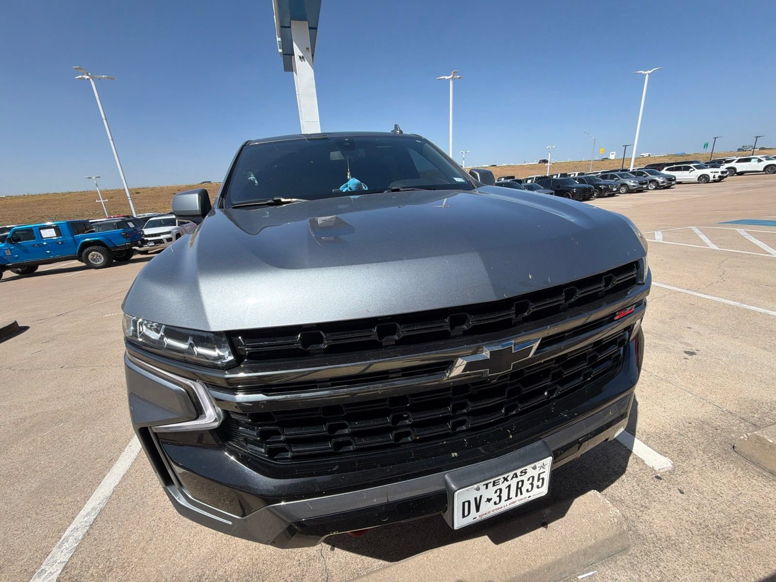 Used 2021 Chevrolet Suburban Z71 w/ Z71 Off-Road Package AWD/4WD image 8