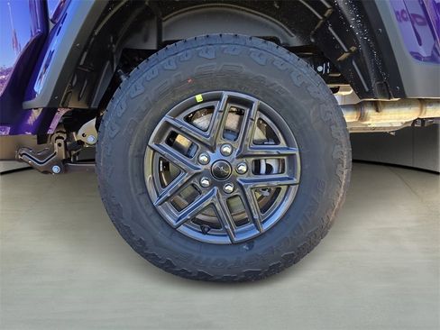 New 2026 Jeep Gladiator Sport image 6