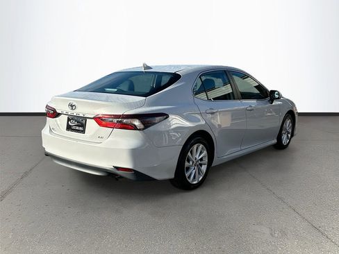 Used 2023 Toyota Camry LE image 7