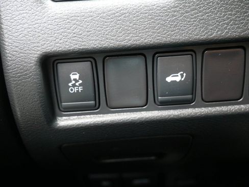 Used 2015 Nissan Murano SL w/ SL Technology Package AWD/4WD image 26