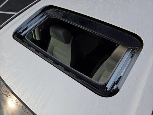 Certified 2024 Honda CR-V EX image 3