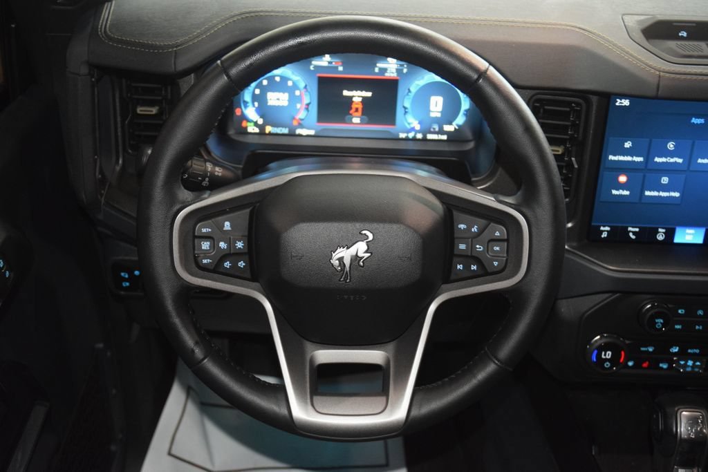 Used 2025 Ford Bronco Badlands AWD/4WD image 33