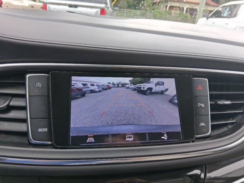 Certified 2023 Buick Enclave Essence w/ Sport Touring Edition image 37