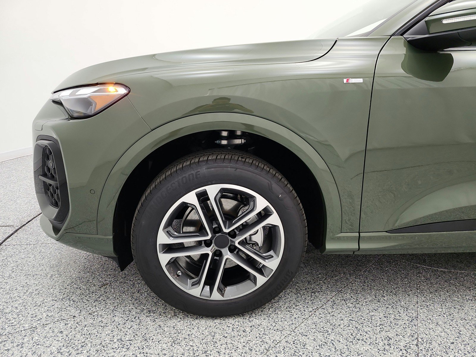 New 2026 Audi Q5 2.0T AWD/4WD image 13