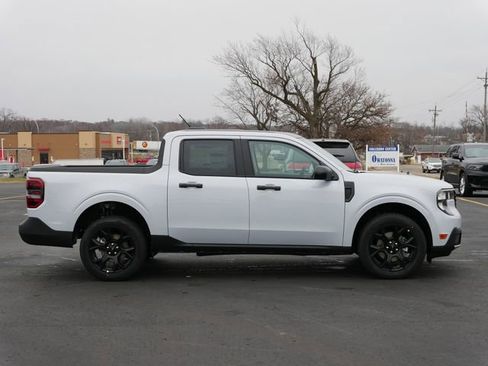 New 2025 Ford Maverick XLT w/ XLT Luxury Package AWD/4WD image 8