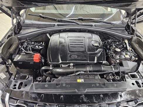 Used 2018 Land Rover Range Rover Velar image 39