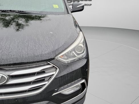 Used 2018 Hyundai Santa Fe Sport 2.0T FWD image 10