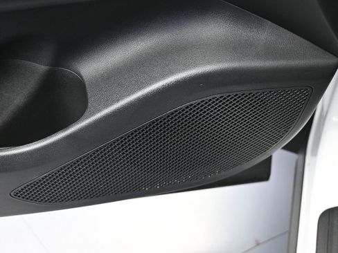 Used 2025 Hyundai Tucson SE image 14