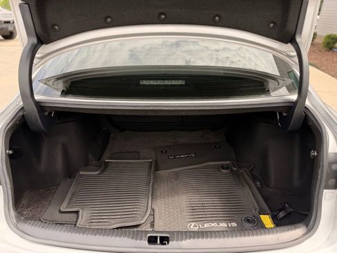 Used 2015 Lexus IS 250 w/ F-Sport Package RWD image 35