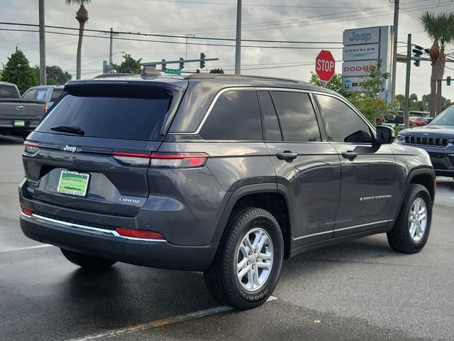 Used 2025 Jeep Grand Cherokee Laredo w/ Trailer Tow Package RWD image 6