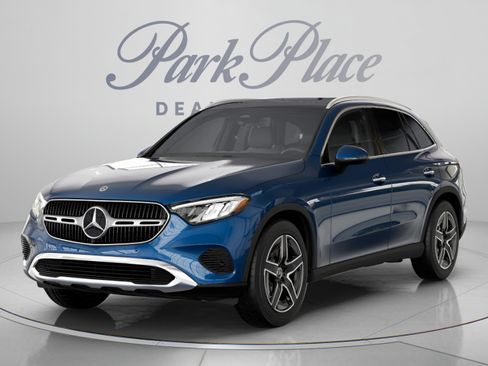 Certified 2026 Mercedes-Benz GLC 300 image 39